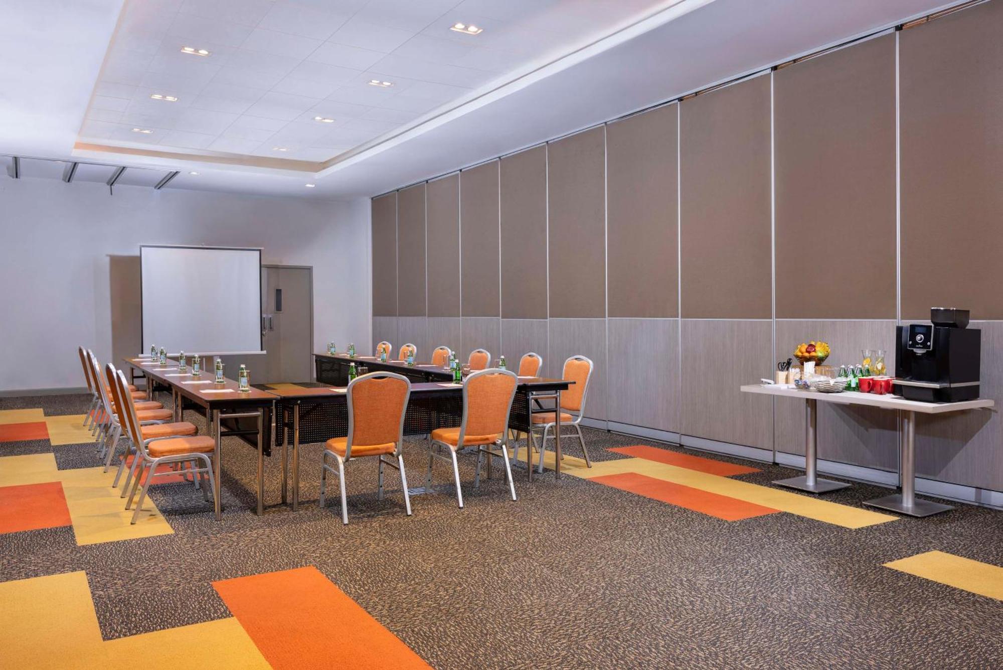 Park Inn By Radisson Iloilo エクステリア 写真
